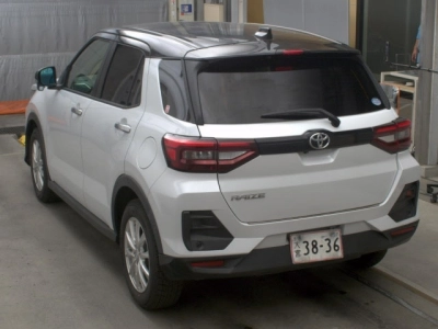 TOYOTA RAIZE