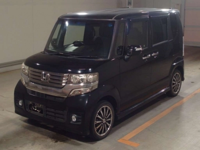 HONDA N BOX CUSTOM