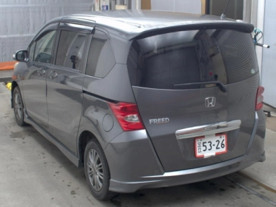 HONDA FREED