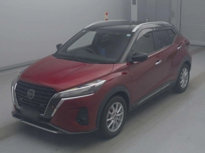 NISSAN KICKS