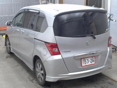 HONDA FREED