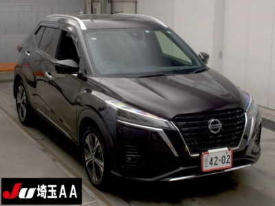 NISSAN KICKS