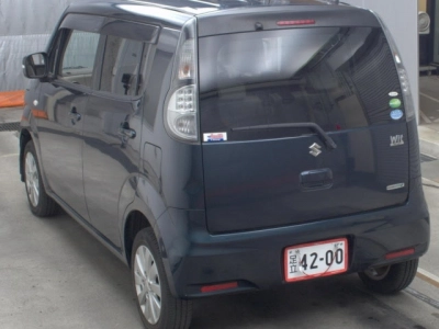 SUZUKI MRWAGON