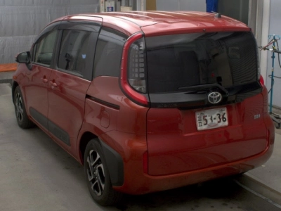 TOYOTA SIENTA