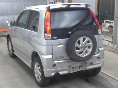 DAIHATSU TERIOS KID