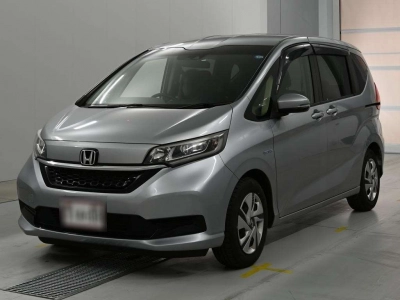 HONDA FREED HYBRID
