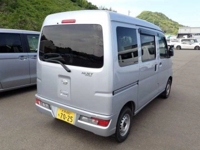 DAIHATSU HIJET CARGO