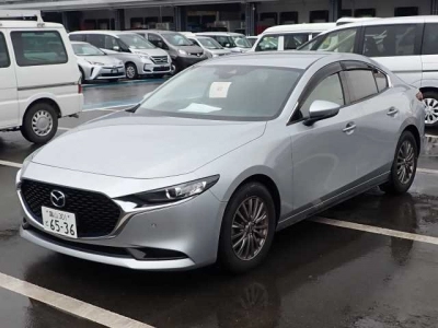 MAZDA MAZDA3