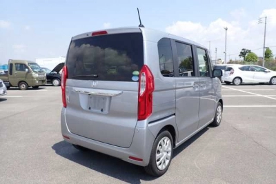 HONDA N BOX