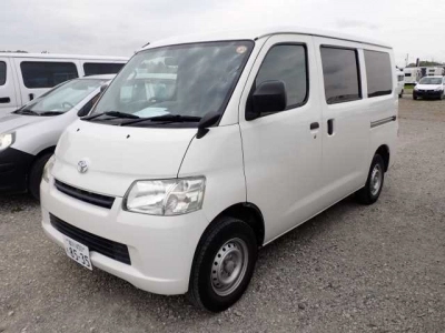 TOYOTA TOWN ACE VAN
