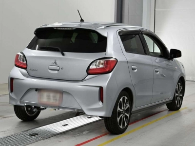MITSUBISHI MIRAGE
