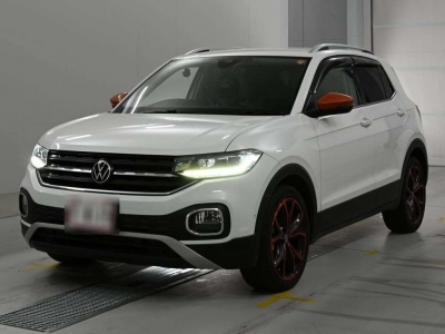 VOLKSWAGEN T-CROSS