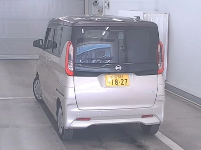 NISSAN ROOX