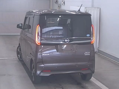 NISSAN ROOX