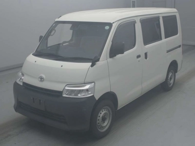 TOYOTA TOWN ACE VAN