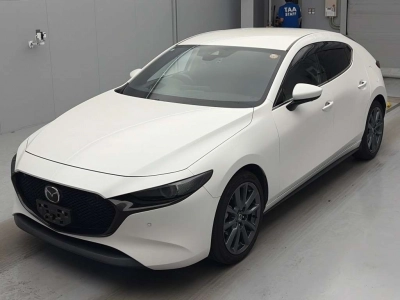 MAZDA MAZDA3 FASTBACK