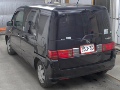 HONDA MOBILIO SPIKE