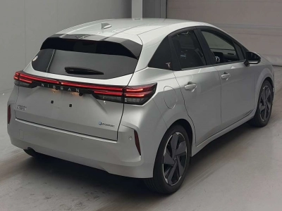 NISSAN AURA