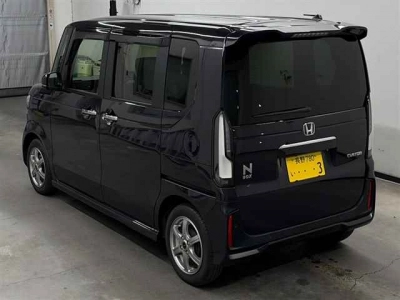 HONDA N BOX CUSTOM