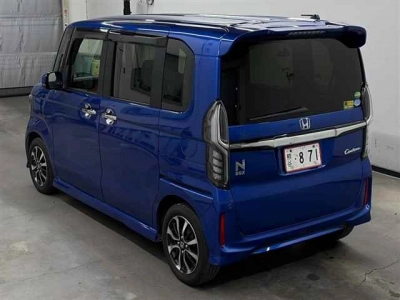 HONDA N BOX CUSTOM