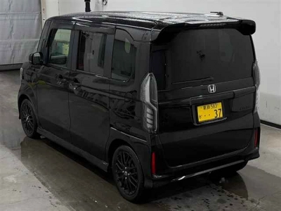 HONDA N BOX CUSTOM