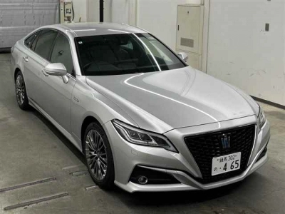 TOYOTA CROWN HYBRID