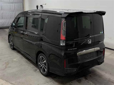 HONDA STEPWGN SPADA