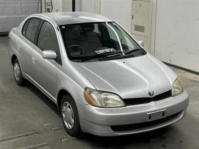TOYOTA PLATZ