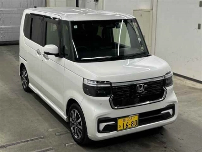 HONDA N BOX CUSTOM