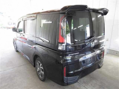HONDA STEPWGN SPADA