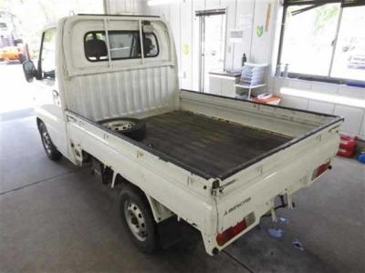 MITSUBISHI MINICAB