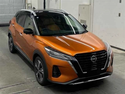 NISSAN KICKS