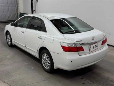 TOYOTA PREMIO