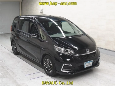HONDA FREED HYBRID