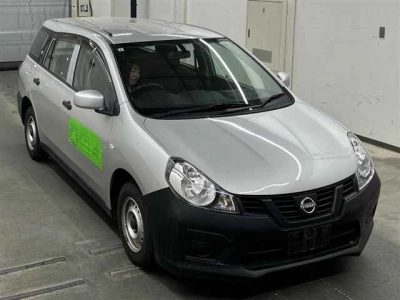 NISSAN AD