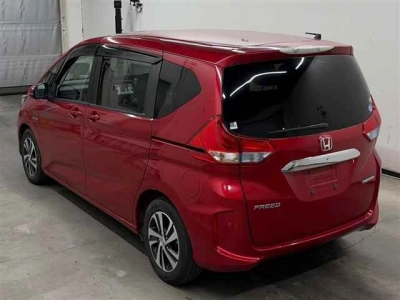 HONDA FREED HYBRID