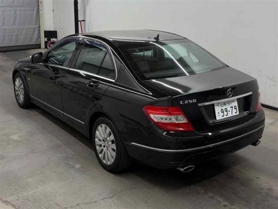 MERCEDES BENZ C CLASS
