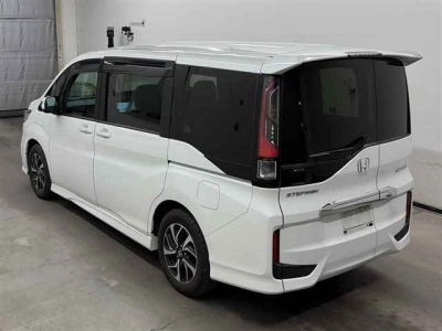 HONDA STEPWGN SPADA