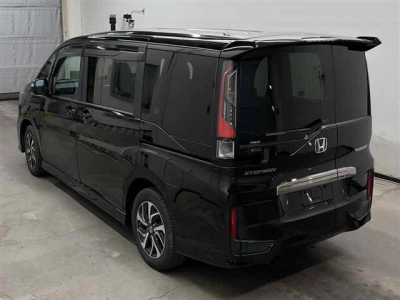 HONDA STEPWGN SPADA