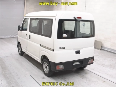 TOYOTA PIXIS VAN
