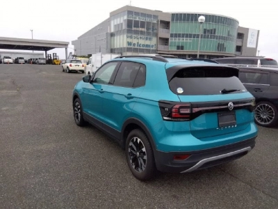 VOLKSWAGEN T-CROSS