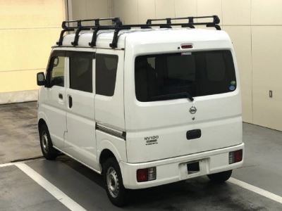 NISSAN NV100 CLIPPER