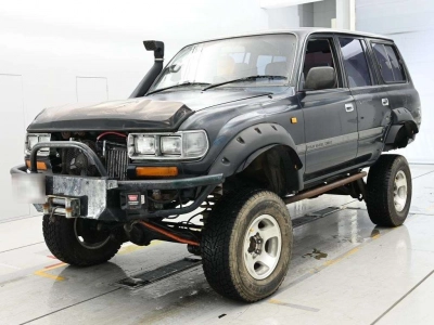 TOYOTA LAND CRUISER 80