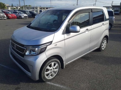 HONDA N-WGN