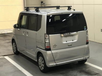 HONDA N BOX +