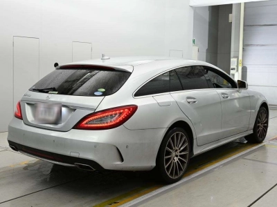 MERCEDES BENZ CLS SHOOTING BRAKE