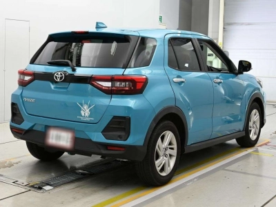 TOYOTA RAIZE
