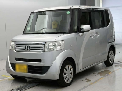HONDA N BOX +
