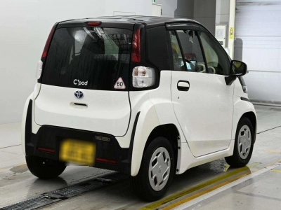 TOYOTA C+POD