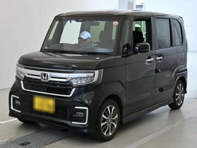 HONDA N BOX CUSTOM